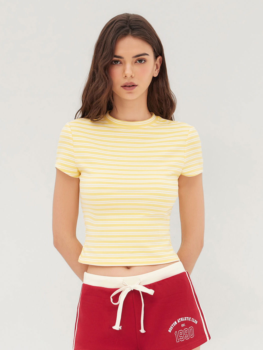 T-shirt a maniche corte a righe con scollo rotondo