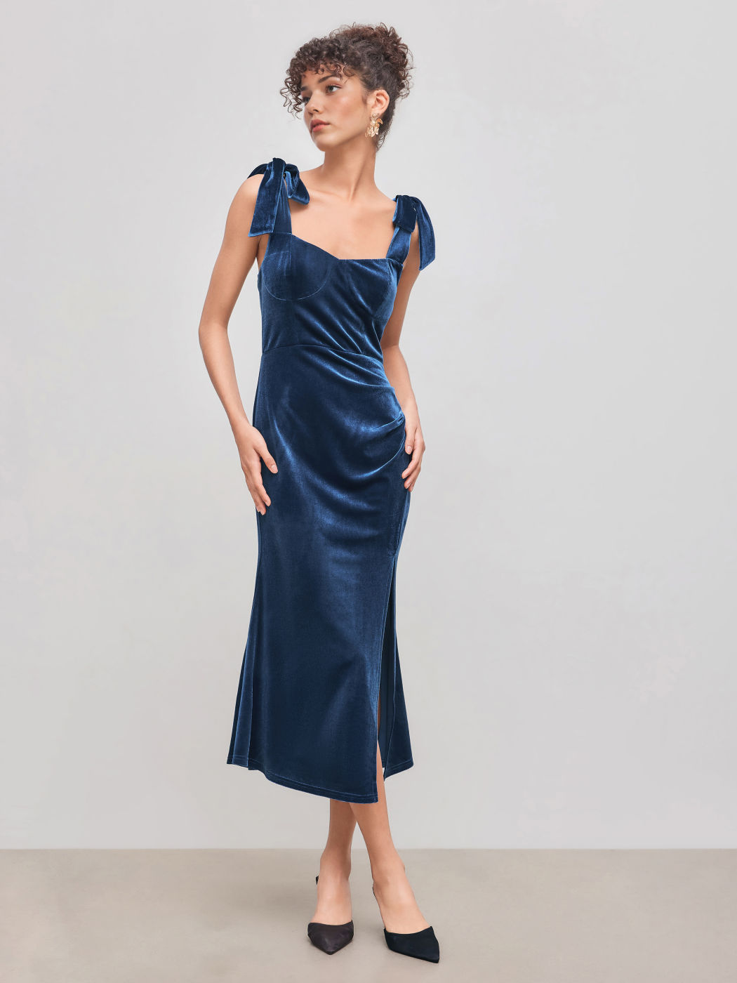 Velvet Sweetheart Neckline Split Ruched Knotted Maxi Dress