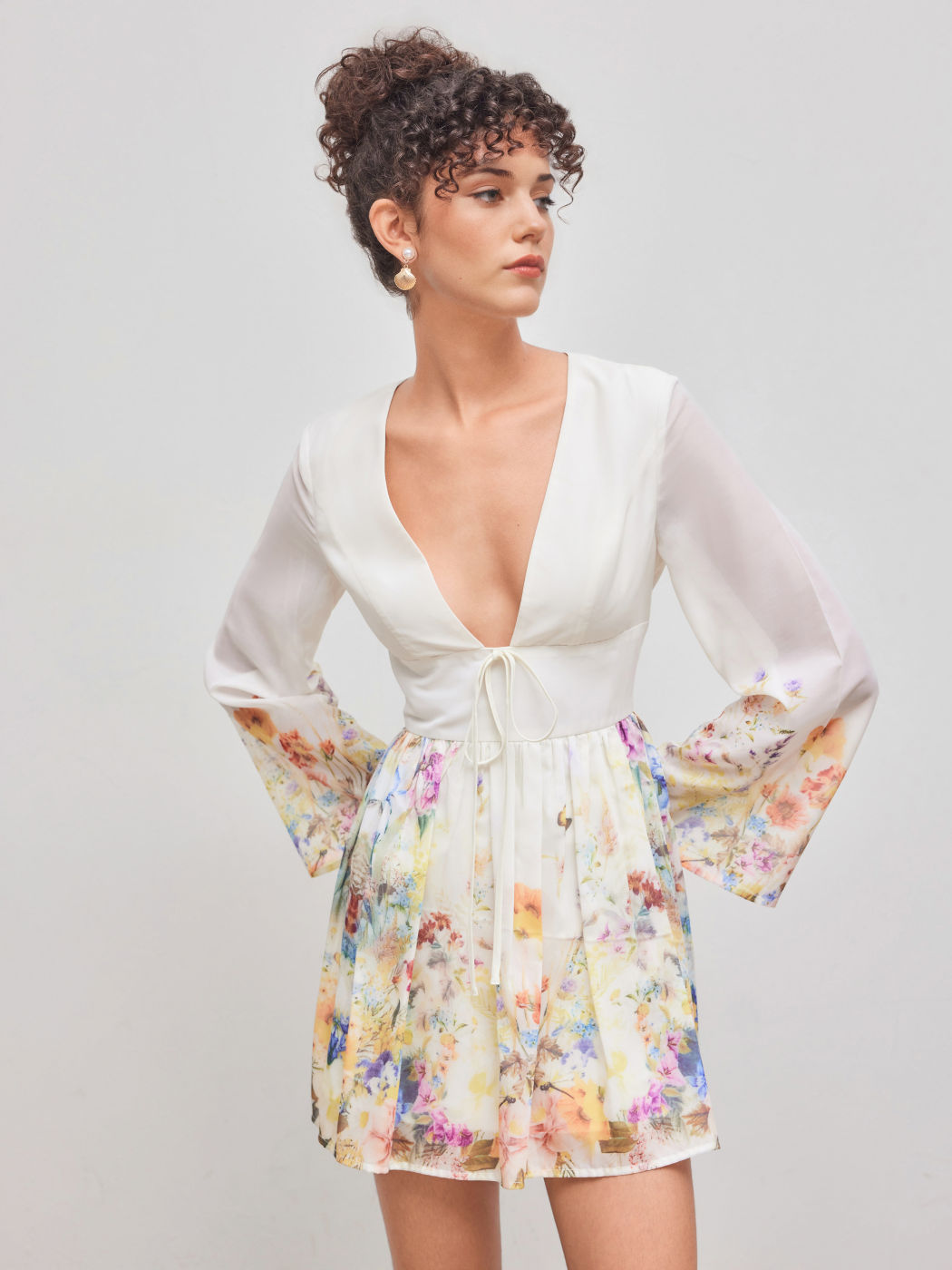 V-neck Floral Knotted Ruffle Mini Dress