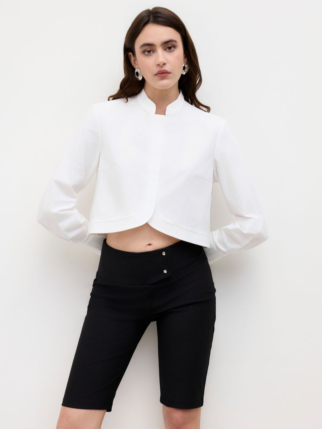 Cotton-blend High Stretch Bermuda Shorts
