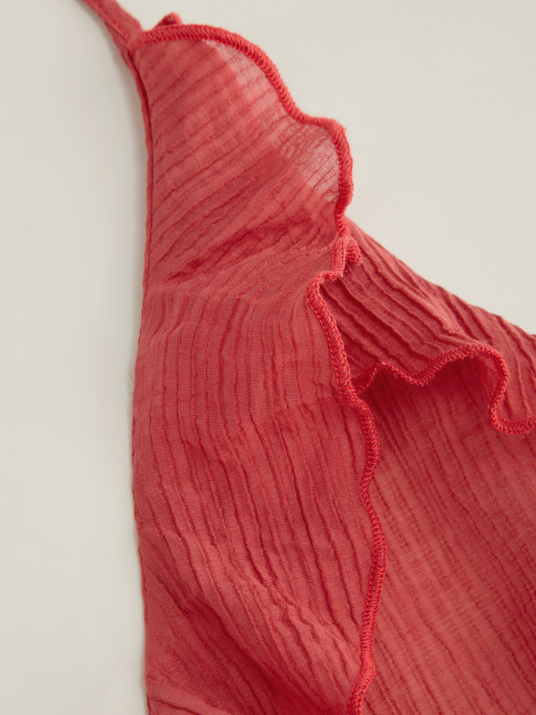 Halter Neckline Ruffle Hem Cami Top