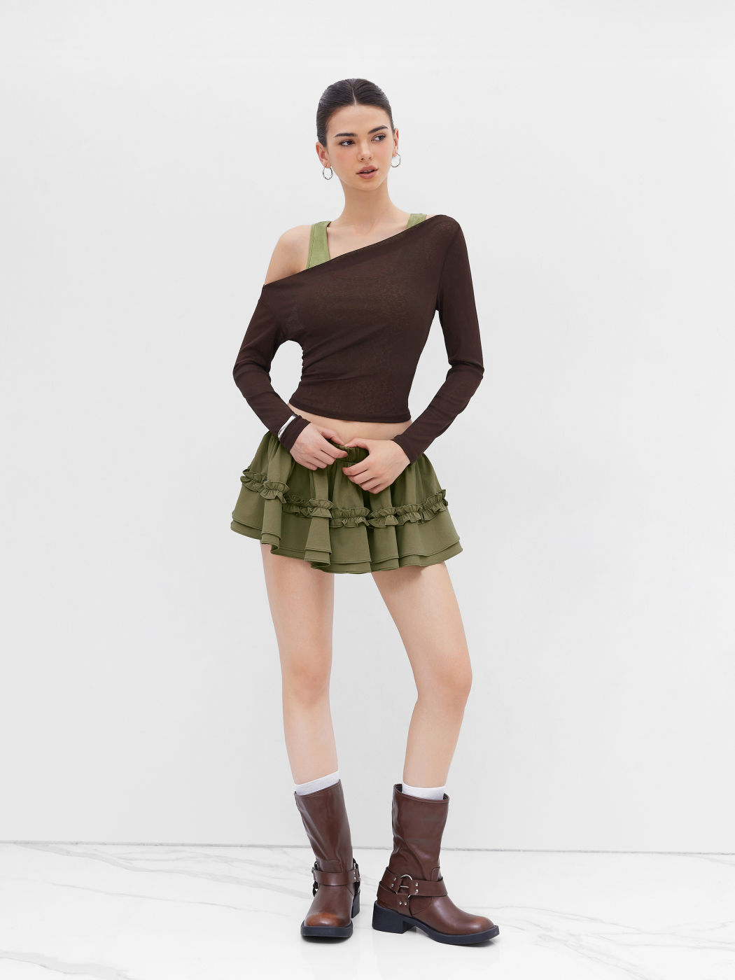 Mid Rise Lettuce Trim Layered Mini Skirt