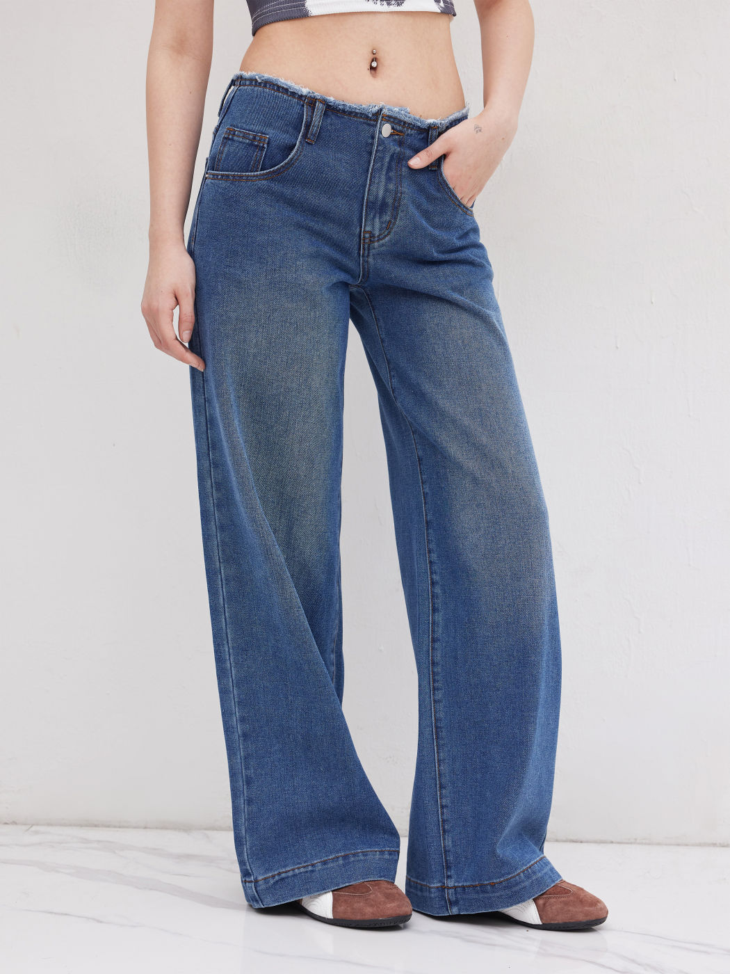 Denim Low Rise Raw Trim Baggy Jeans