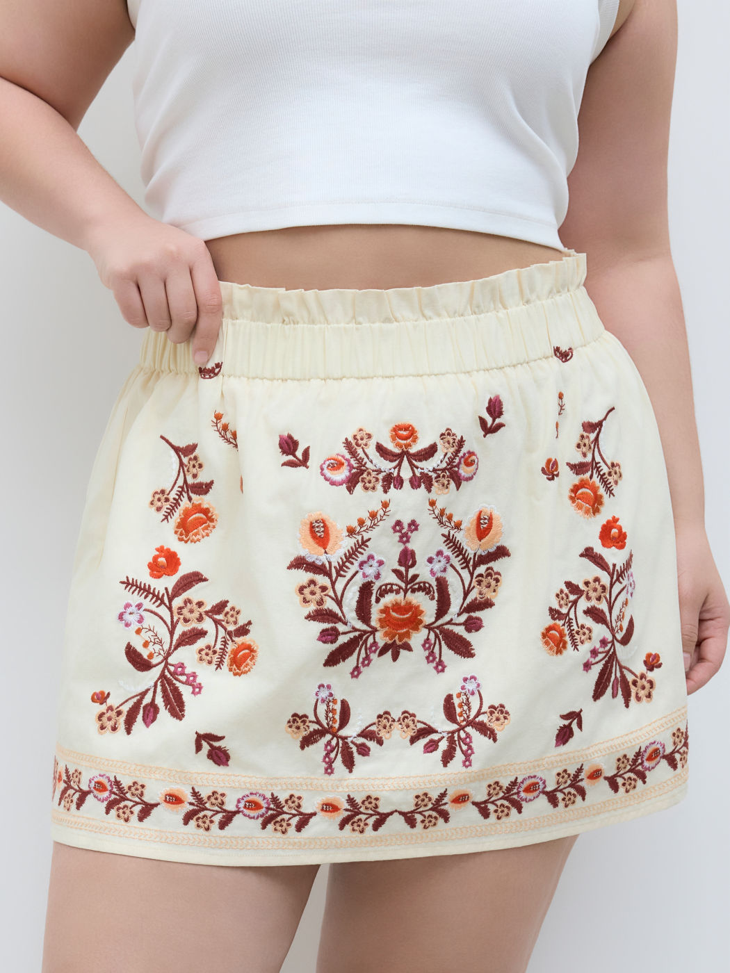 Cotton Mid Rise Floral & Aztec Embroidery Elastic Waist Mini Skirt Curve & Plus