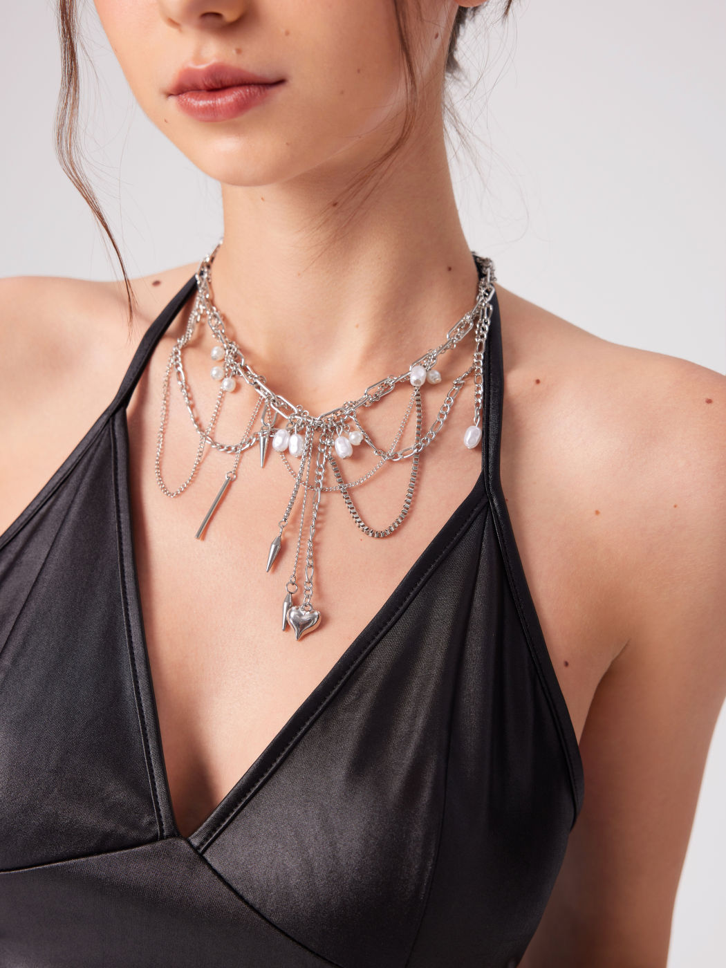 RIVET & HEART & FAUX PEARL MULTI-CHAIN NECKLACE