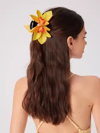 LARGE LILY HAIR CLAW