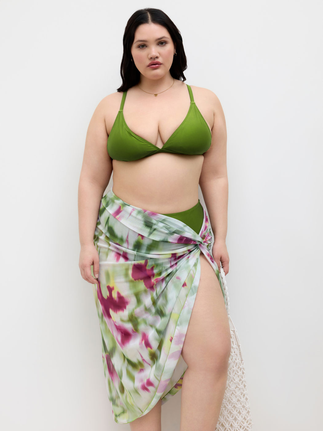 Set Bikini con Braccialetto a V con Sarong Tie-Dye Twist Coprente Curve & Plus