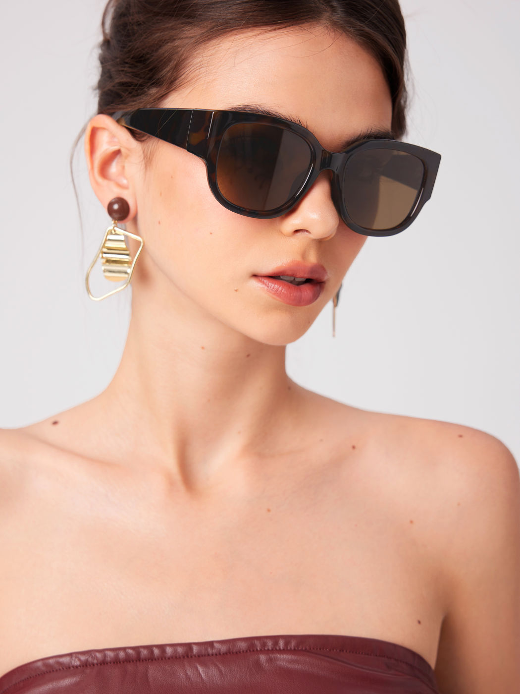 SQUARE FRAME FASHION GLASSES