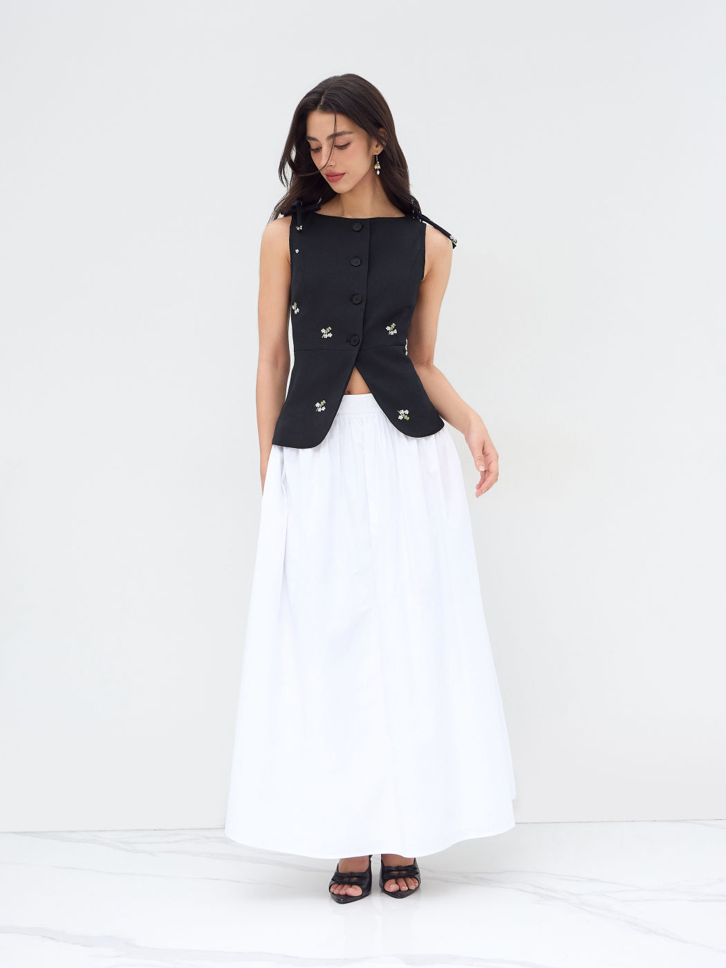 Floral Embroidery Bowknot Blazer Vest