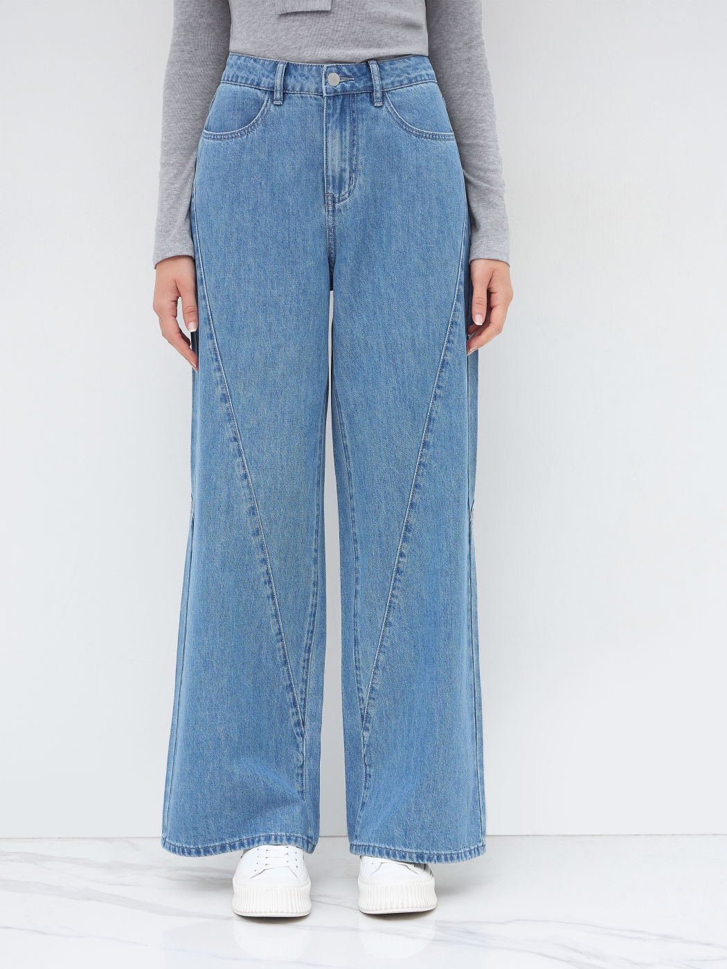 Cider Denim Mid Rise Baggy Jeans