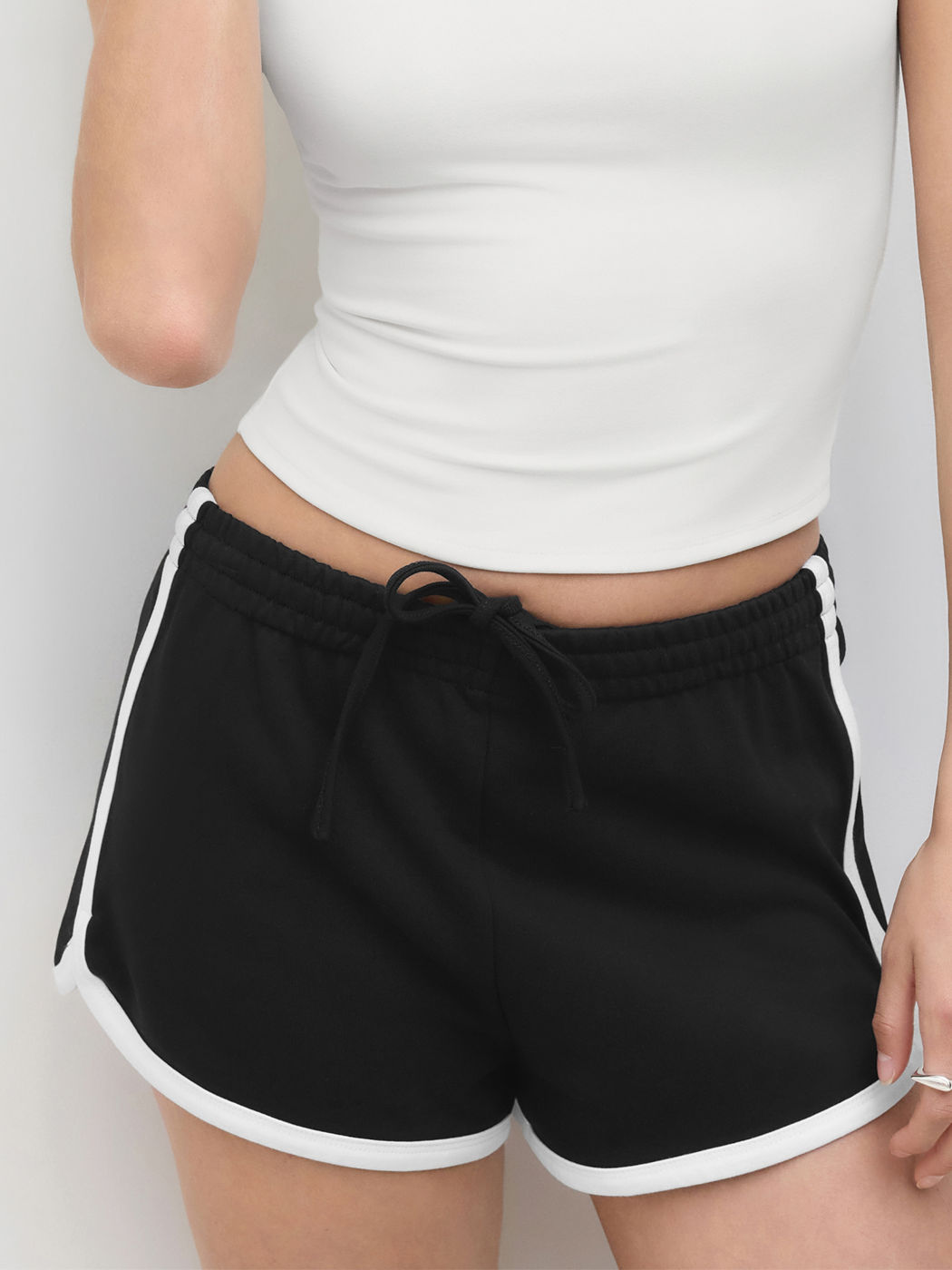 CDR Pantaloncini Micro a Vita Bassa con Coulisse e Strisce Laterali in Misto Cotone con Elastico in Vita