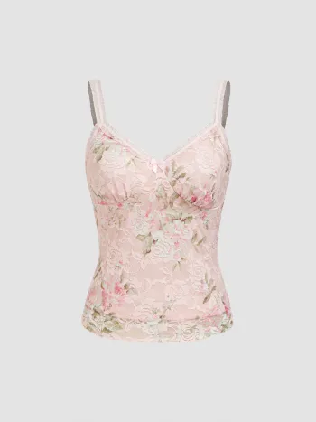 Herzförmiges Spitzen-Blumen-Cami-Top mit Salatrand und Schleife
