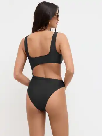 Shaping U-neckline Asymmetrical Cut Out O-ring One Piece Swimsuit