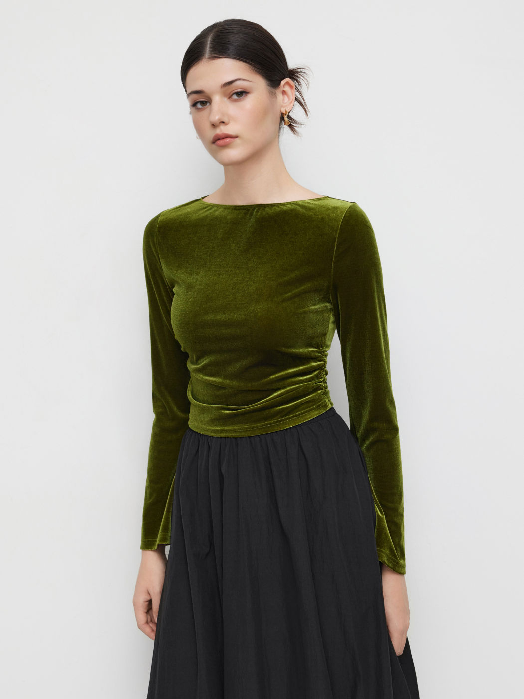 Velvet Boat Neck Solid Ruched Long Sleeve Crop Top