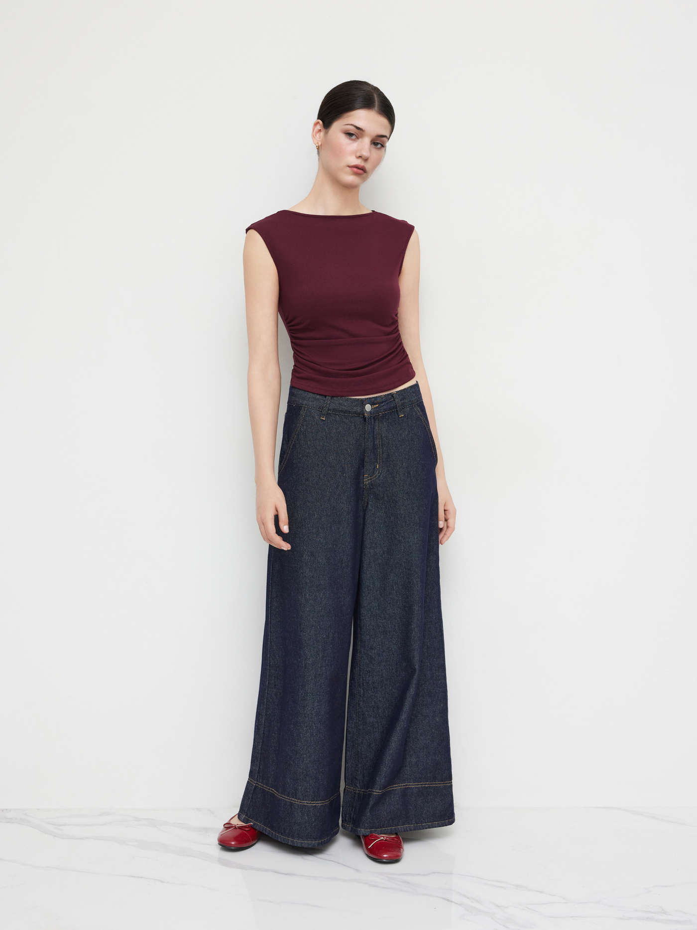 Boat Neck Solid Ruched Tank Top