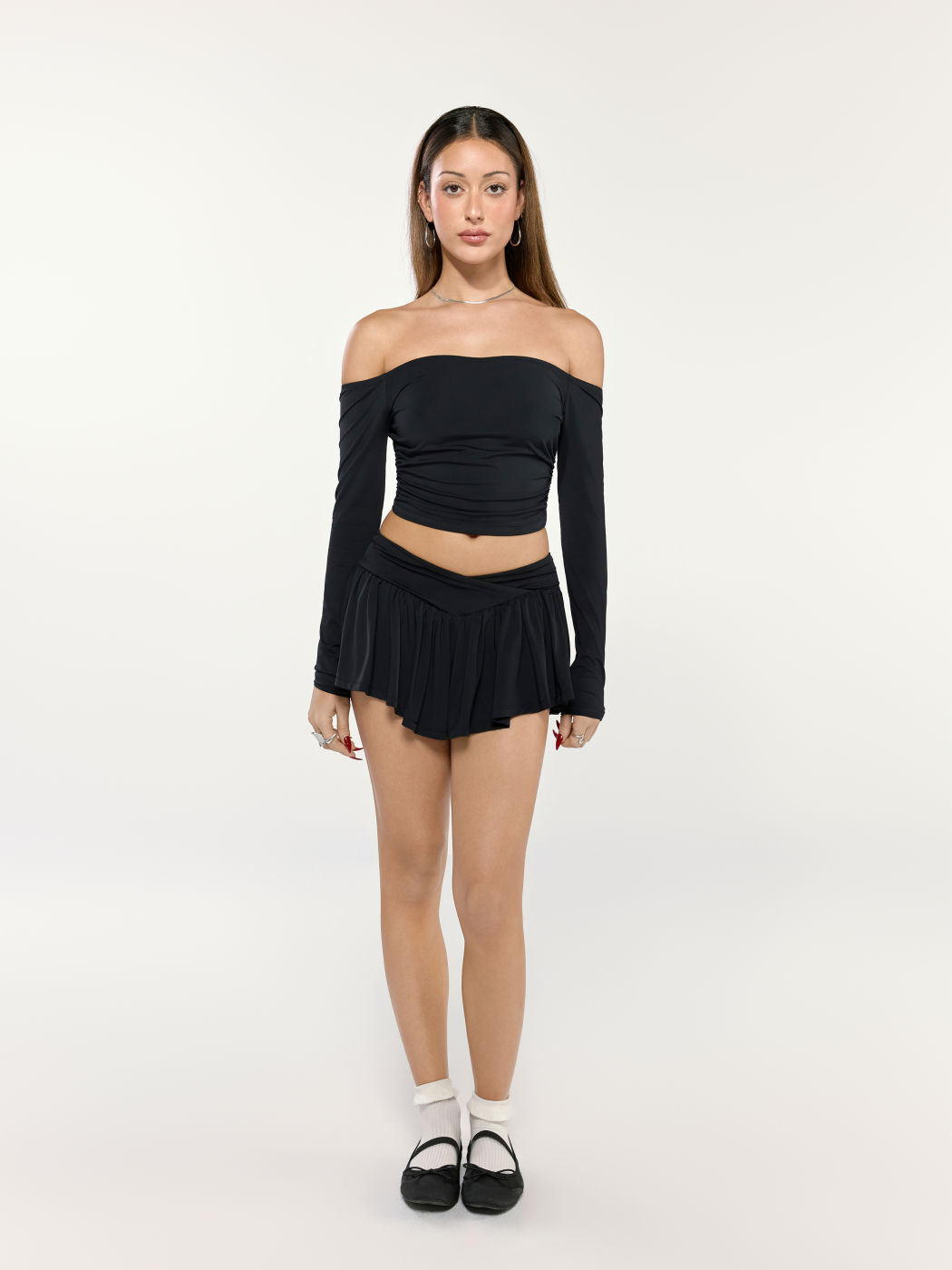 CDR Off-shoulder Ruched Long Sleeve Crop Tee