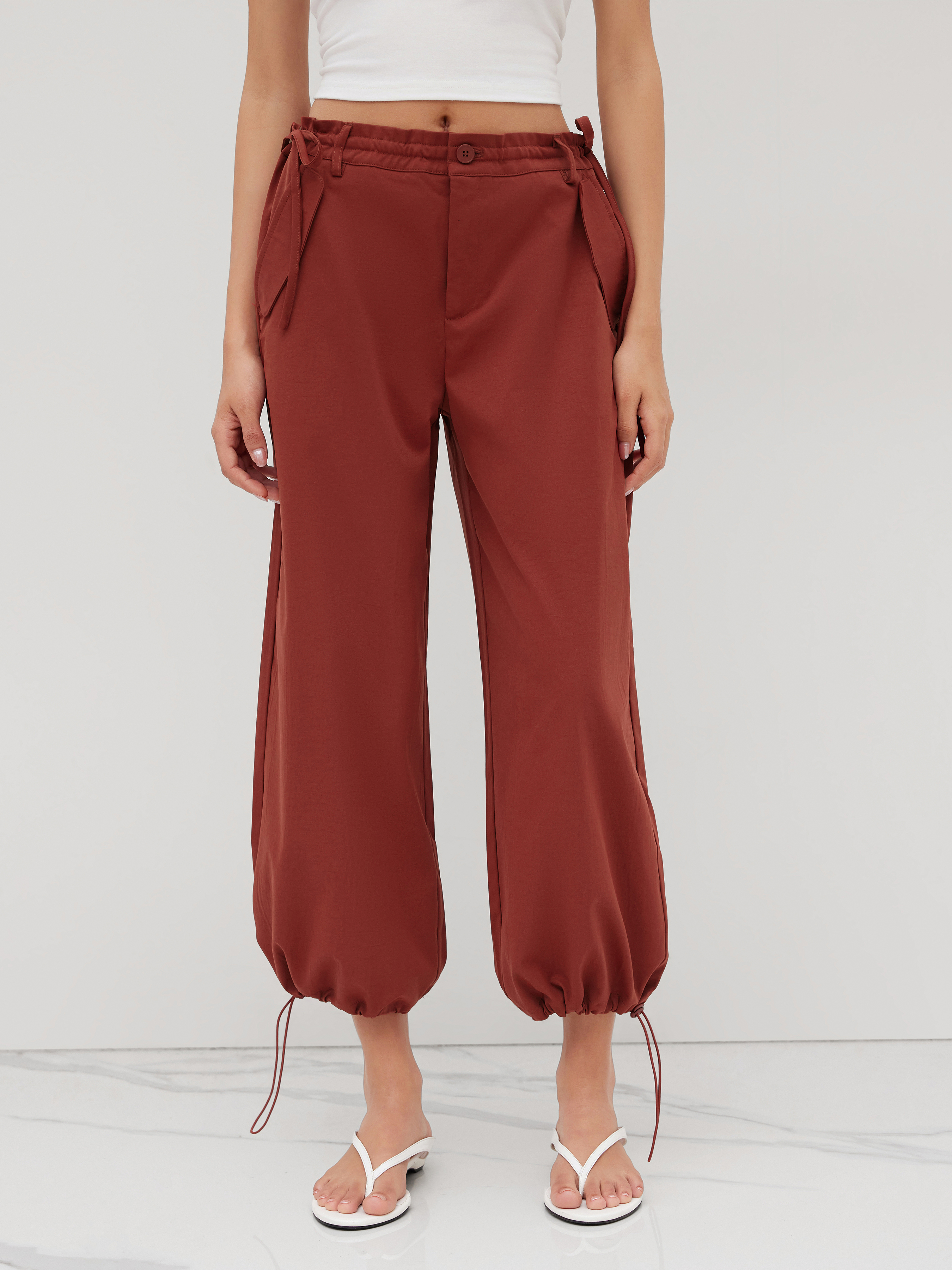 Woven Low Rise Knotted Drawstring Cropped Cargo Pants For