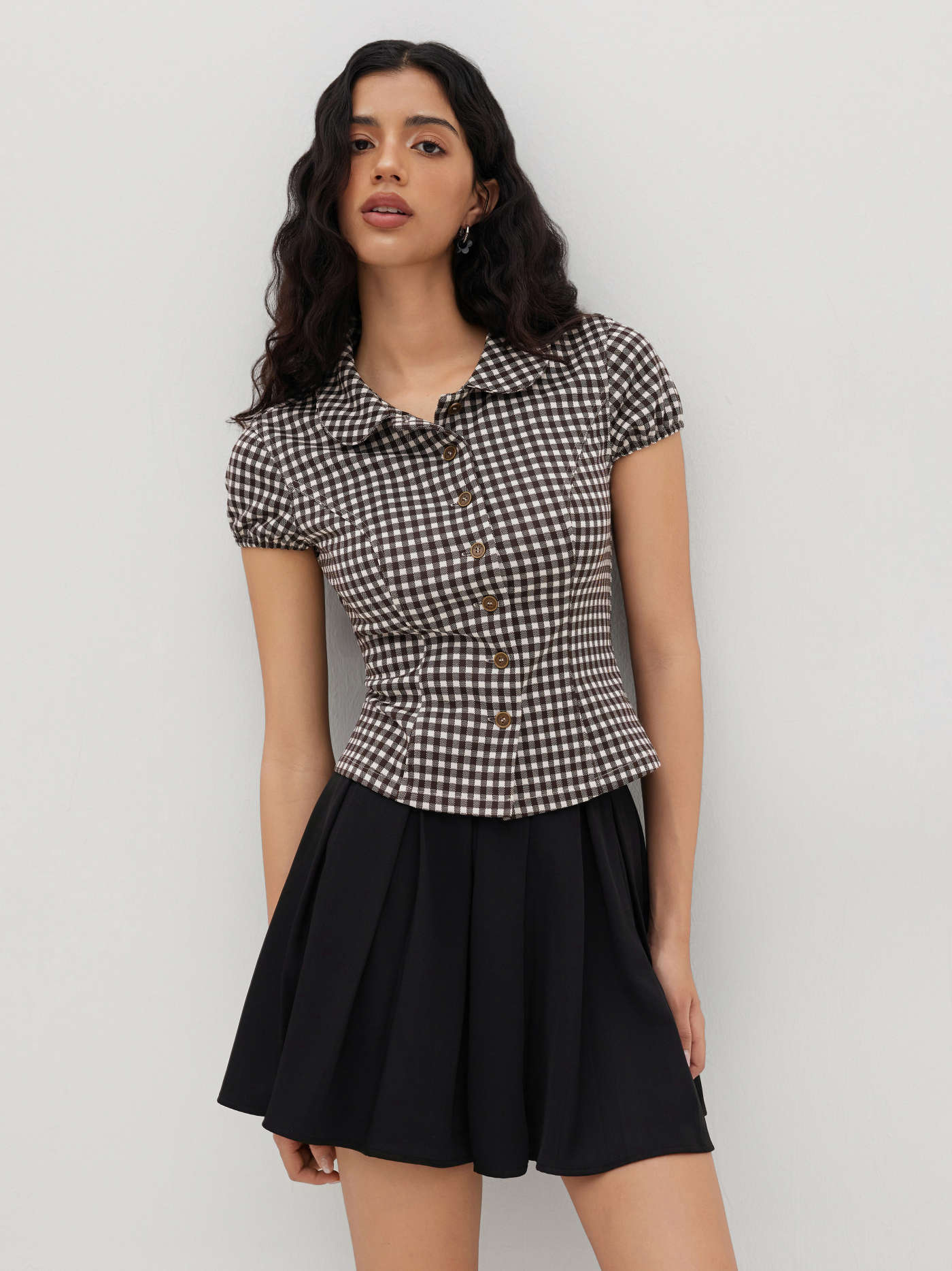 Peter Pan Collar Gingham Button Puff Sleeve Top
