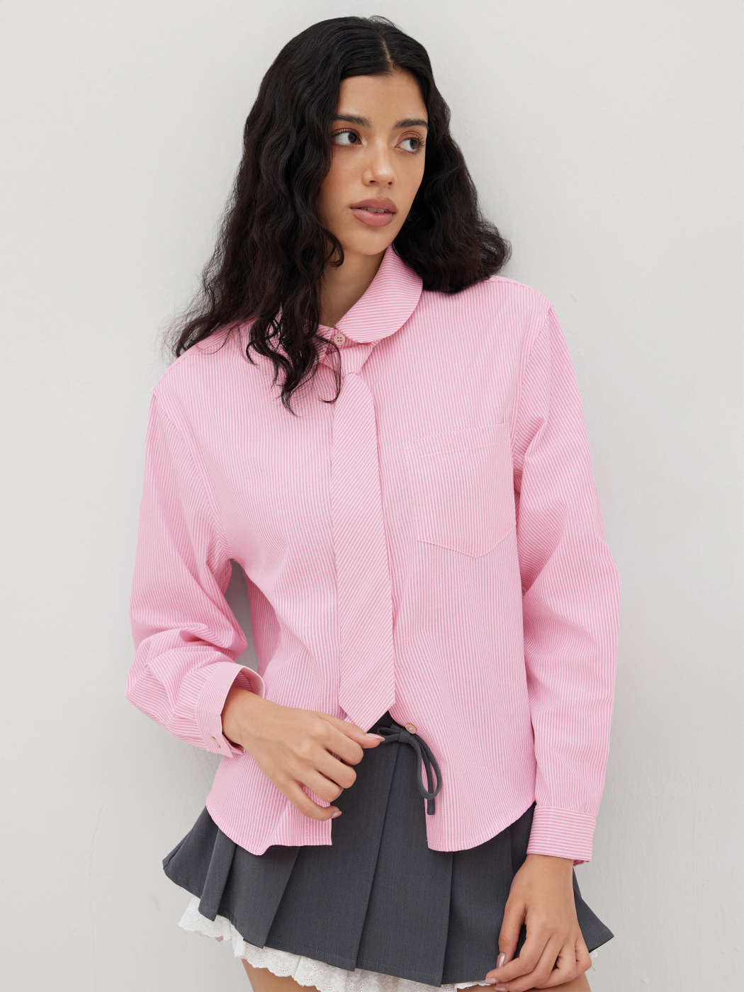 Intessuto Camicia oversize a righe con colletto Peter Pan in misto