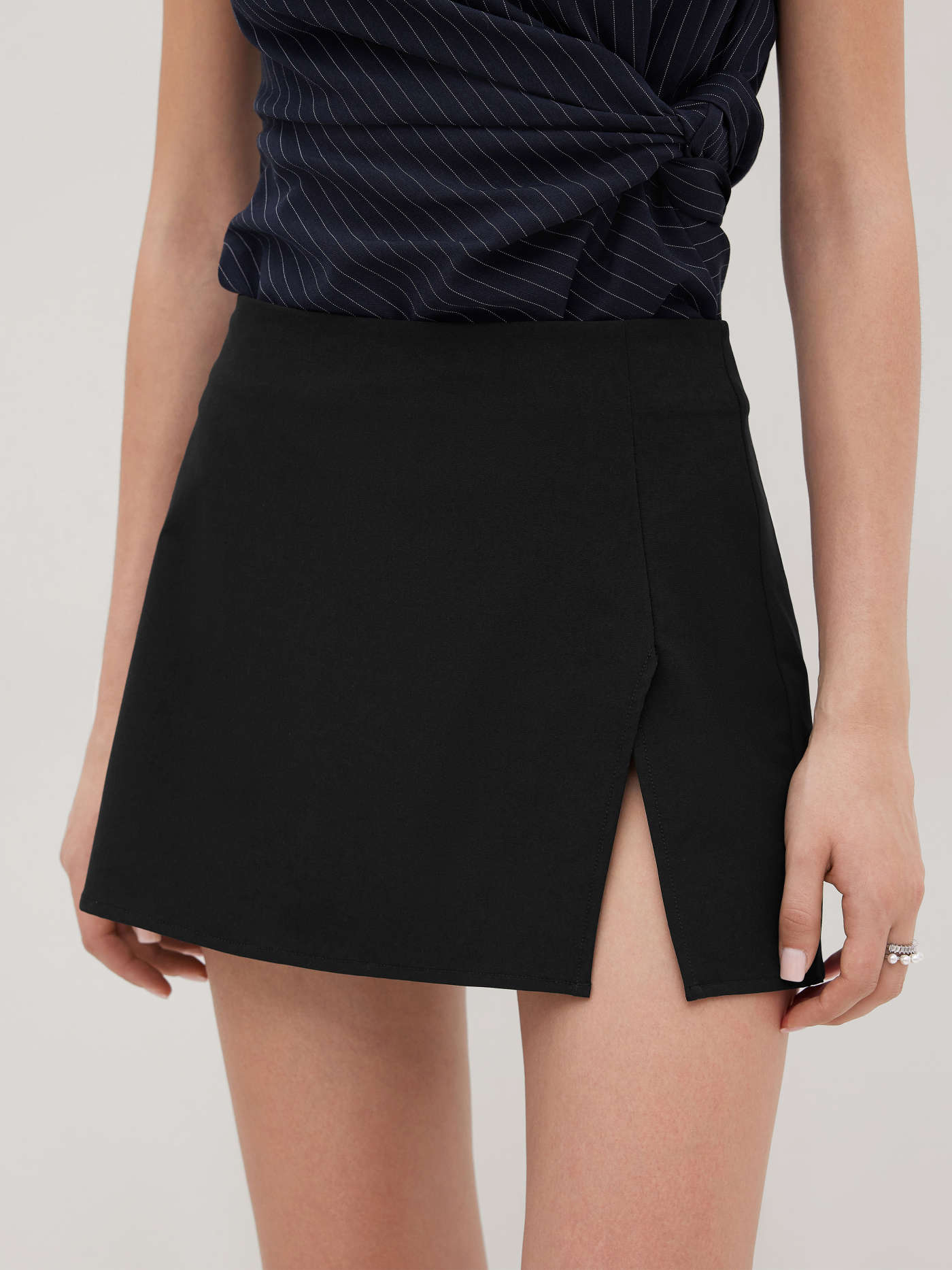 Mid Rise Split Mini Skirt