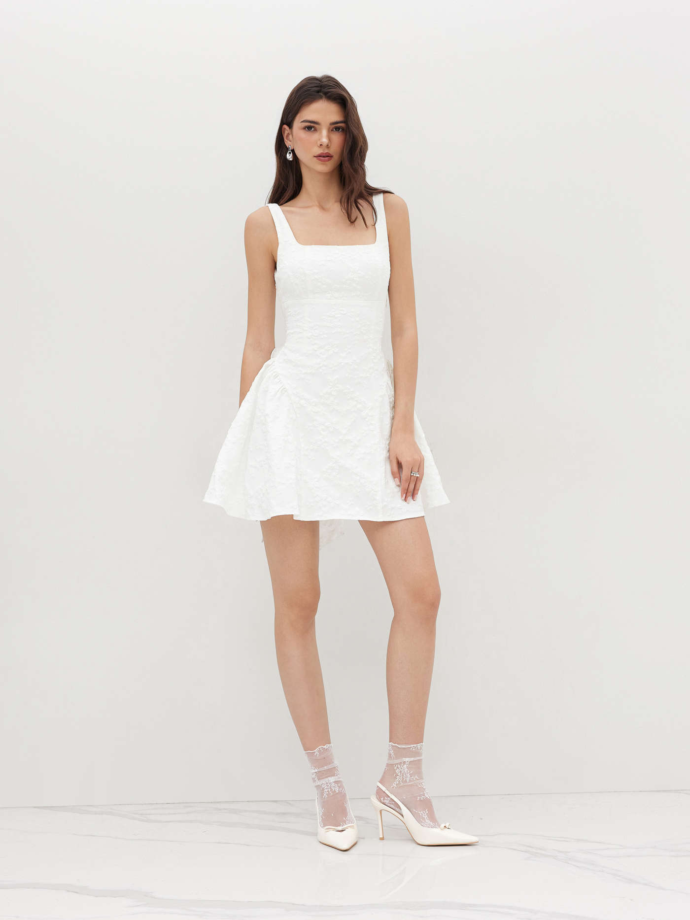 Jacquard U-neckline Floral Backless Bowknot Mini Dress