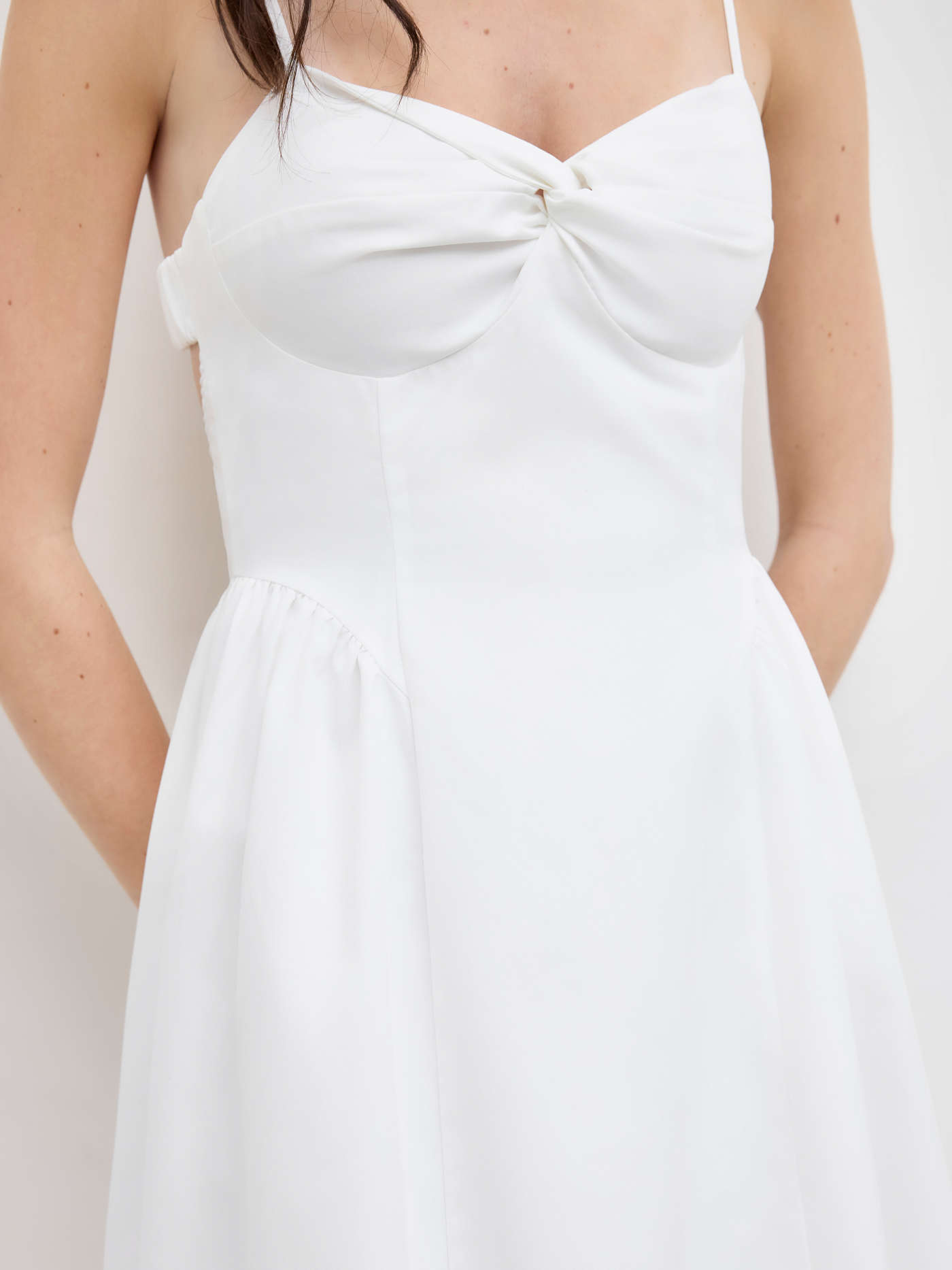 Twist Ruffle Backless Midi Dress
