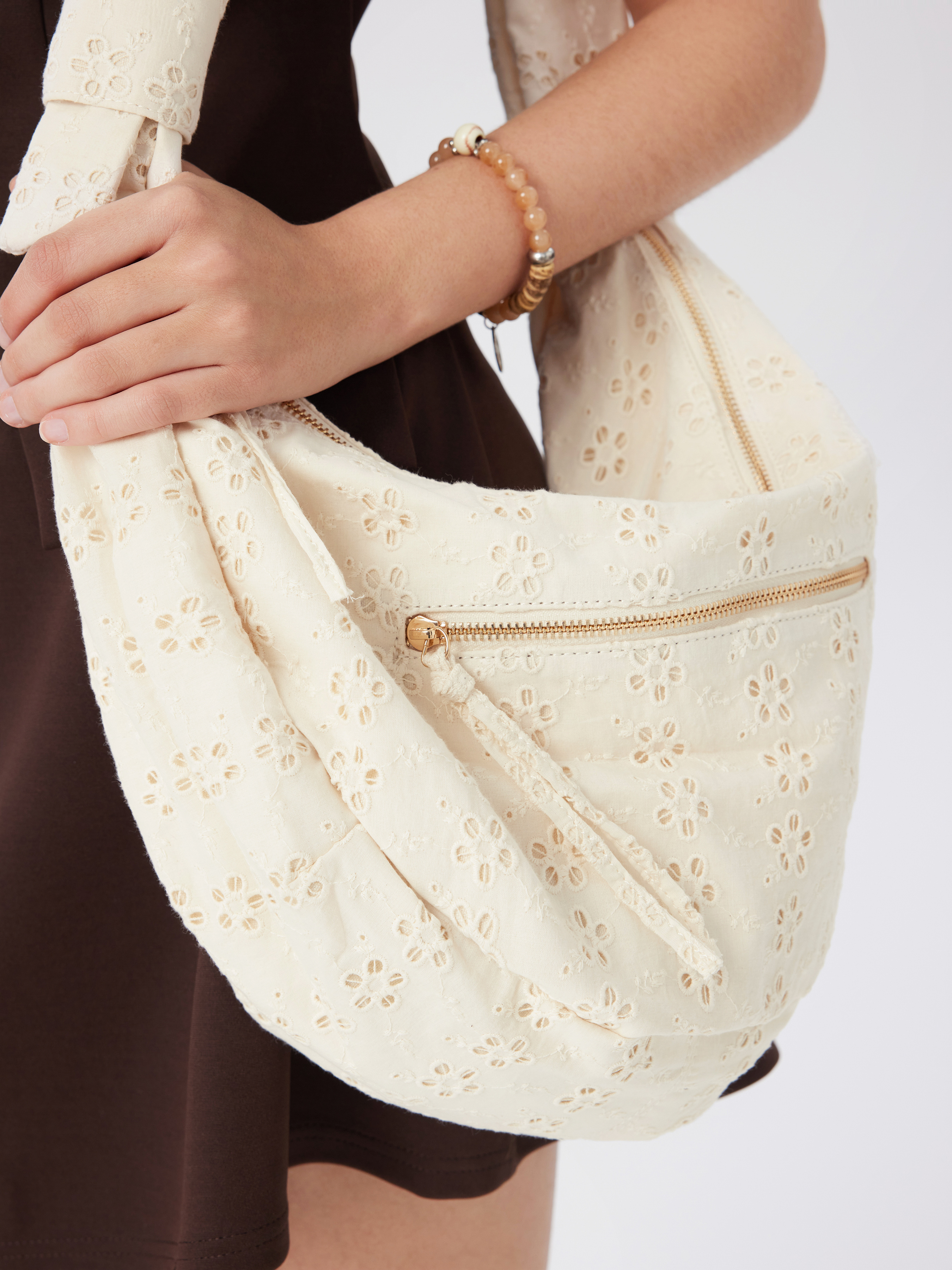 ★ JEDREFEB5★ Croffle Crossbody Bag Ivory j22bcr002iv Saffron Crossbody | GUESS Factory