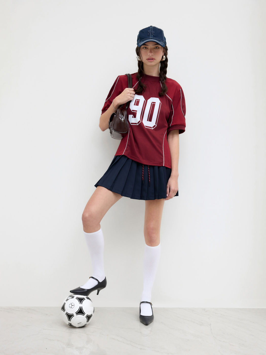 90 Graphic Mesh Contrasting Binding Oversized Tee
