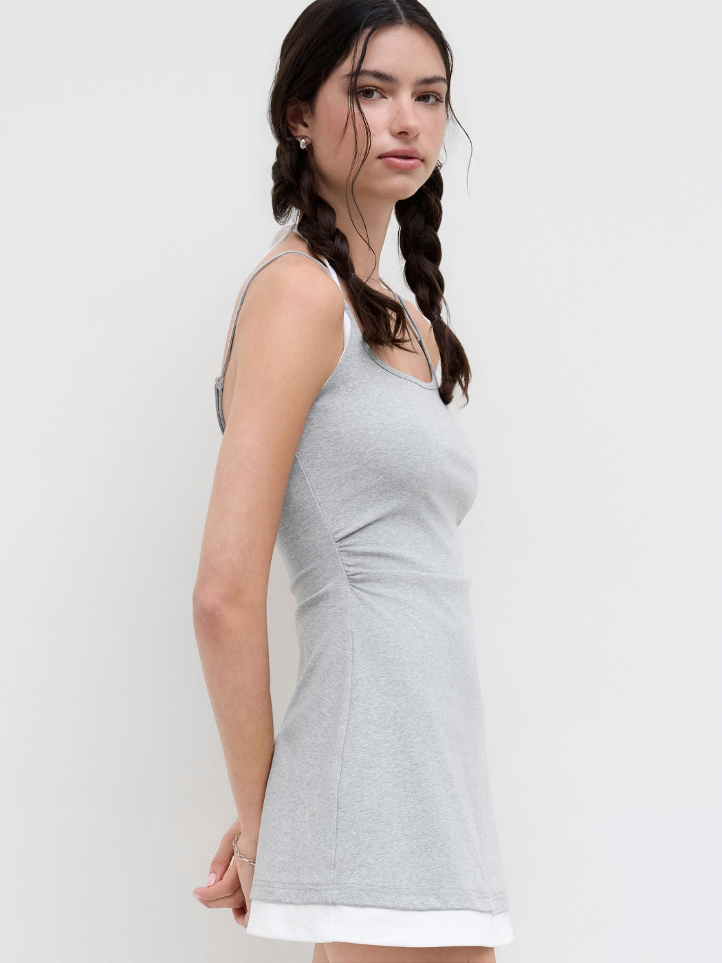 Baumwollmischung Halter-Halslinie Zweifarbiger Rüschenminikleid