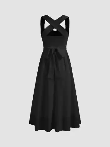 Robe mi-longues en couleur unie à col carré et volants en croix
