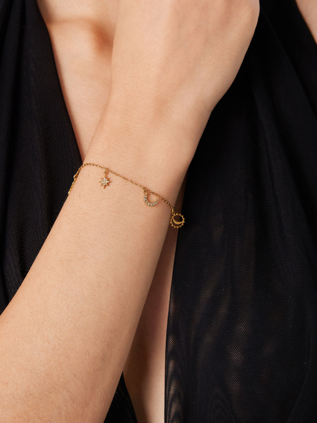 18K vergoldete Edelstahlkettenarmbänder mit Strass-Sternen und -Mondmotiven
