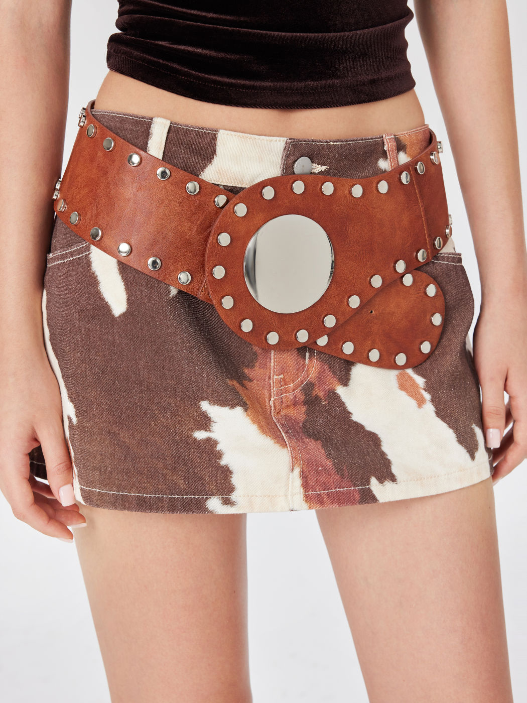 STUDDED METAL BUCKLE BELT