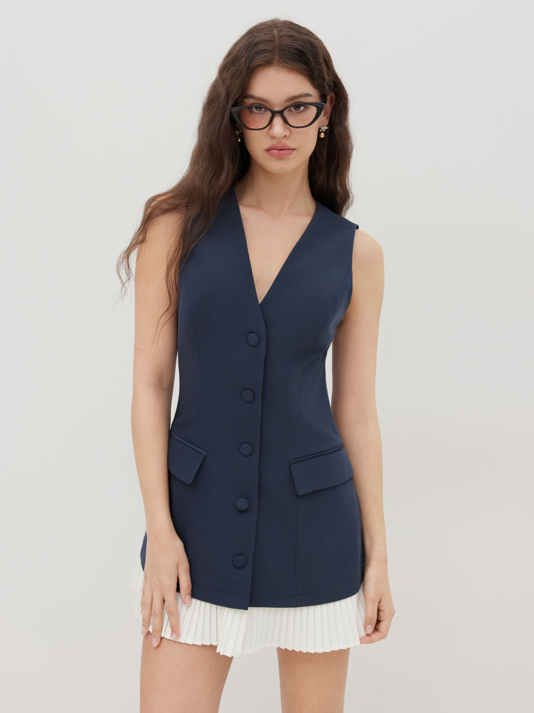 V-neck Two Tone Pleated Mini Dress