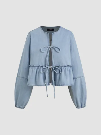 Denim-Jacke mit runder Halsöffnung und Knopfverschluss vorne und Spitzenbund