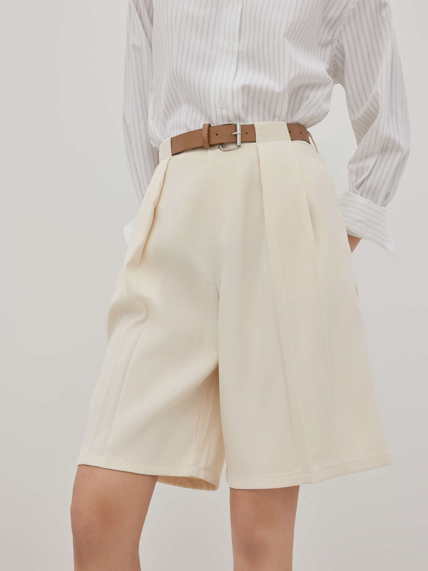 Mid Rise Pleated Bermuda Shorts With Belt