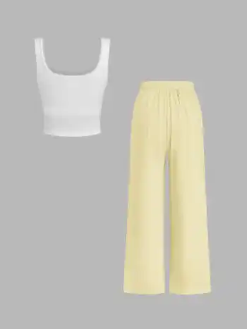 Set loungewear con canotta corta con scollo quadrato con reggiseno integrato, fiocco e bordo in pizzo e pantaloni a gamba larga con coulisse a vita media