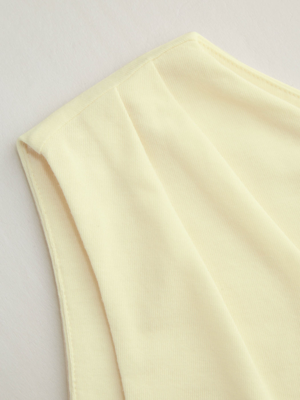 Asymmetrical Neck Ruched Flower Tank Top Curve & Plus