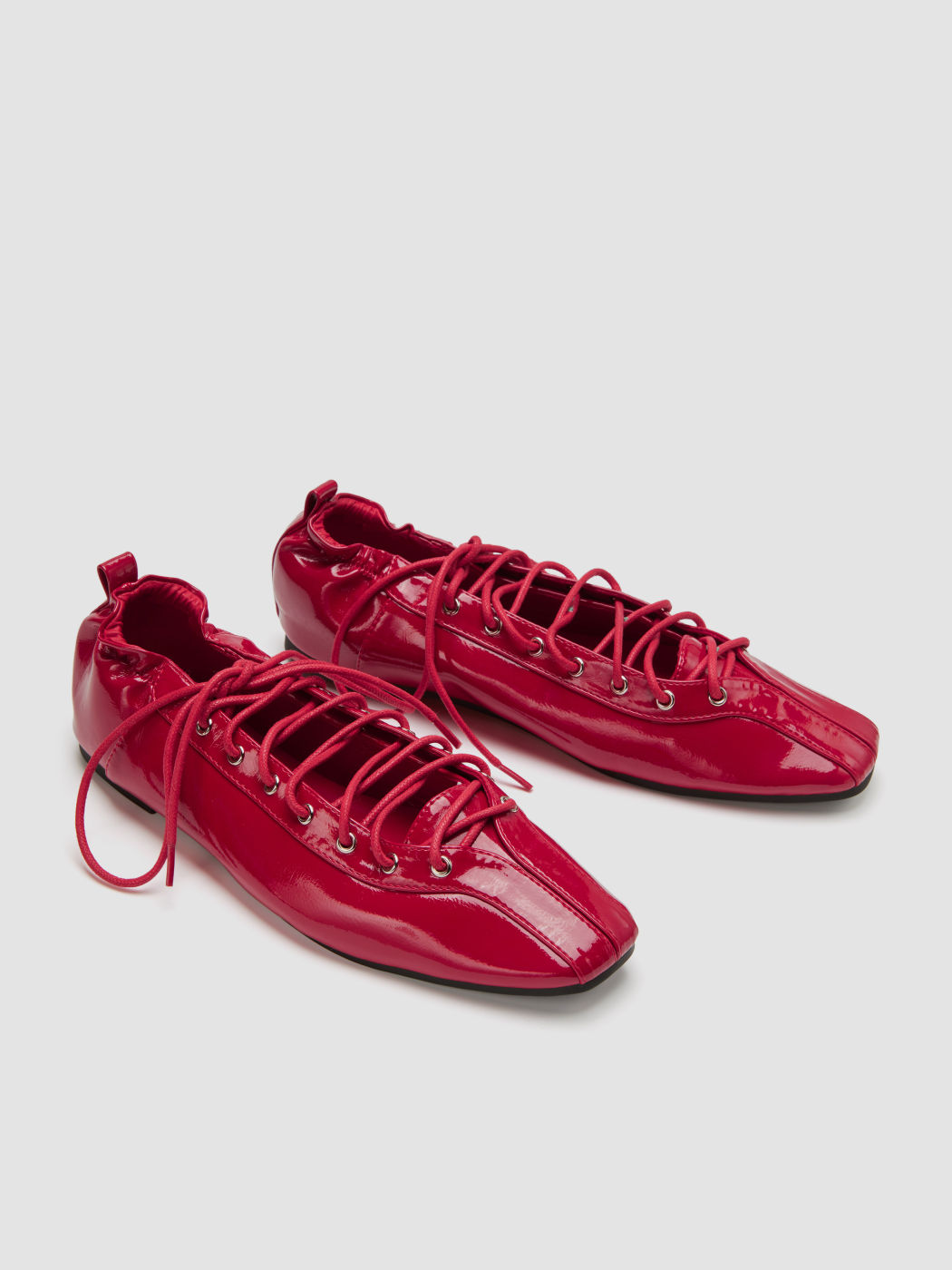 Lace-up Faux Patent Ledermary-Jane-Schuhe