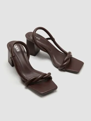 STRAPPY CHUNKY HEELS