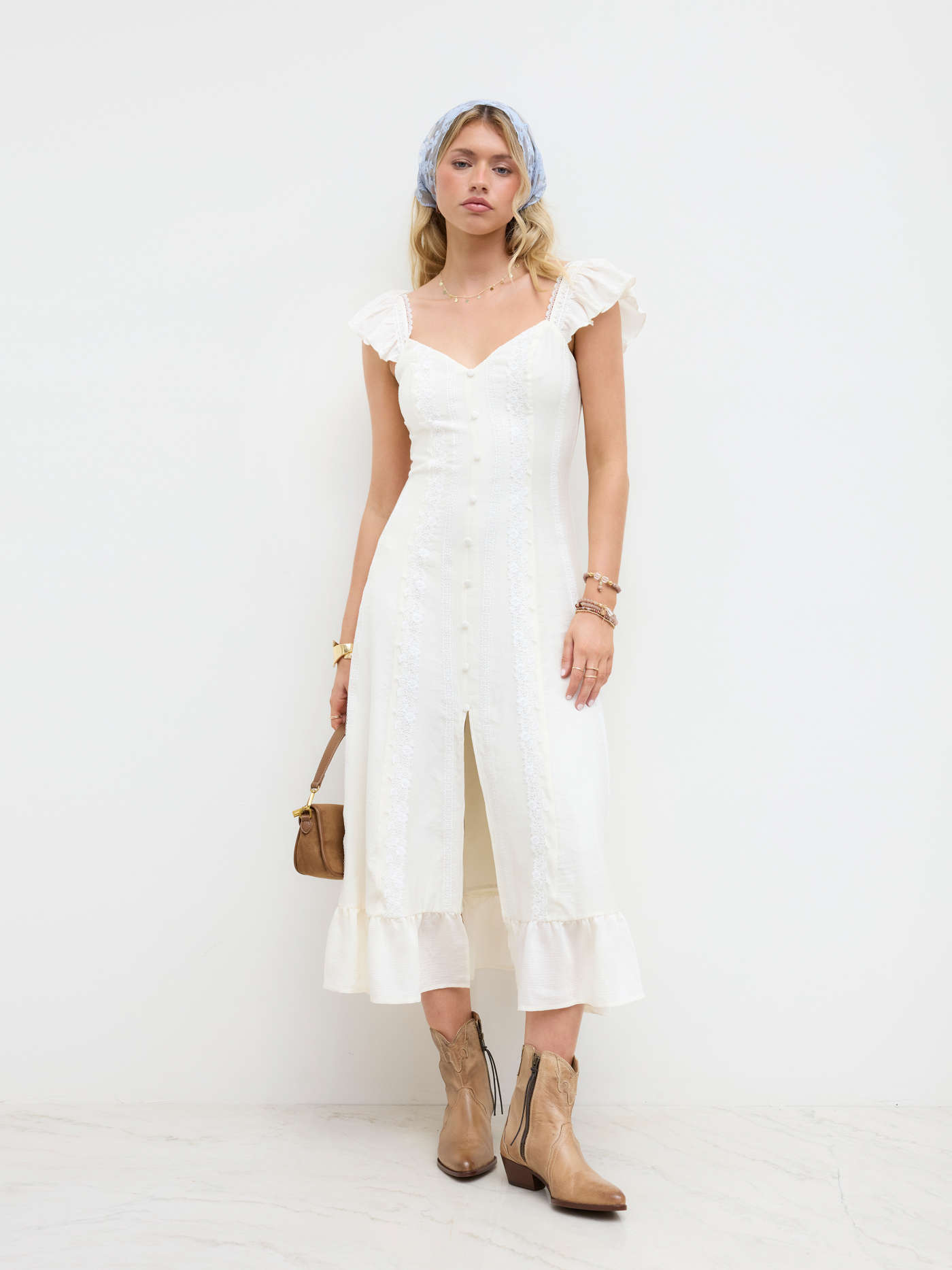 Sweetheart Neckline Applique Split Ruffle Hem Midi Dress