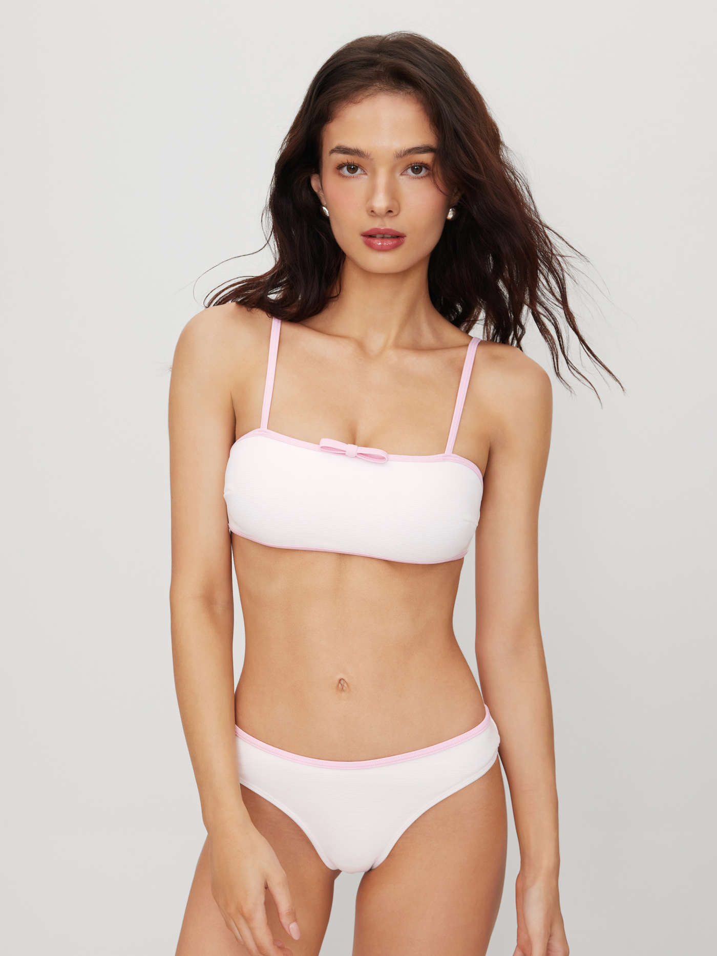 Square Neck Bowknot Contrasting Binding Cheeky Bikini Set
