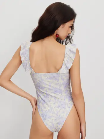 Costume da bagno intero con scollo quadrato a fiori e bordi a lattuga