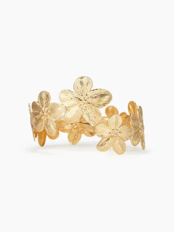 Blumen-engegraviertes Armband