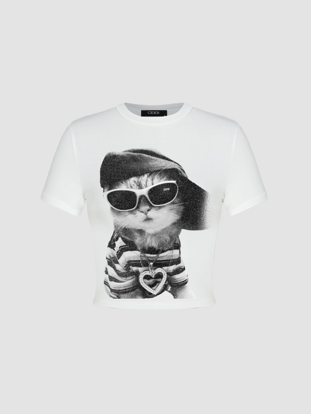 Round Neckline Sunglasses Cat Graphic Tee