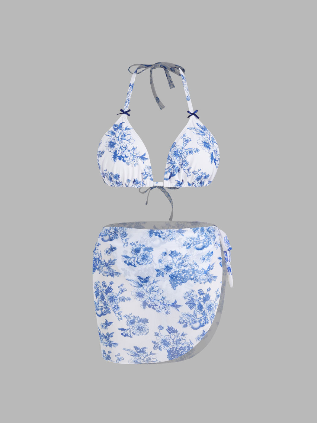 Set bikini sfacciato con scollo a V con fiocco floreale e sarong Curve & Plus