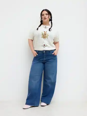 Cable Knit Round Neckline Rabbit Embroidery Crop Top Curve & Plus