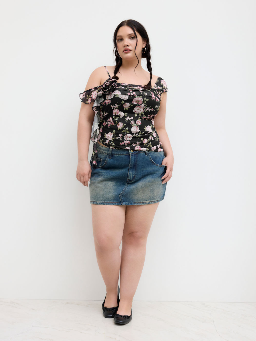 Square Neck Floral Ruffle Hem Rosette Asymmetrical Tank Top Curve & Plus
