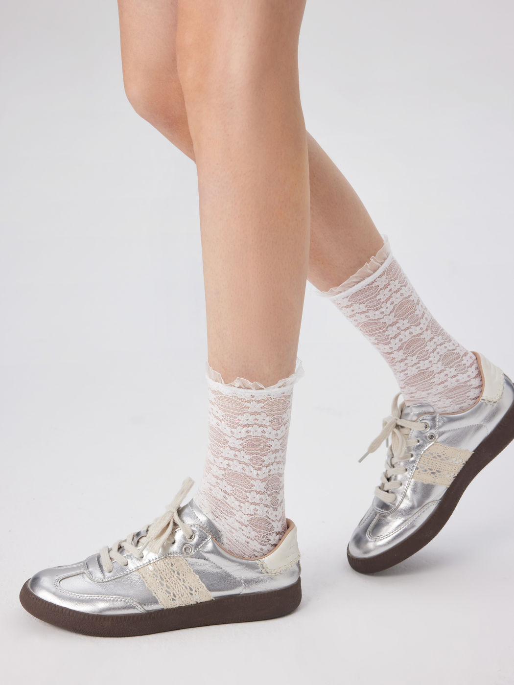 2 PAIRS RUFFLE FLORAL JACQUARD LACE SOCKS SET