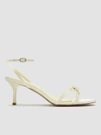Talons Kitten en Satin avec Nœud Papillon