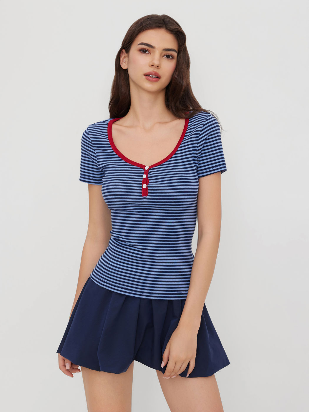 Round Neckline Stripe Button Contrasting Binding Tee